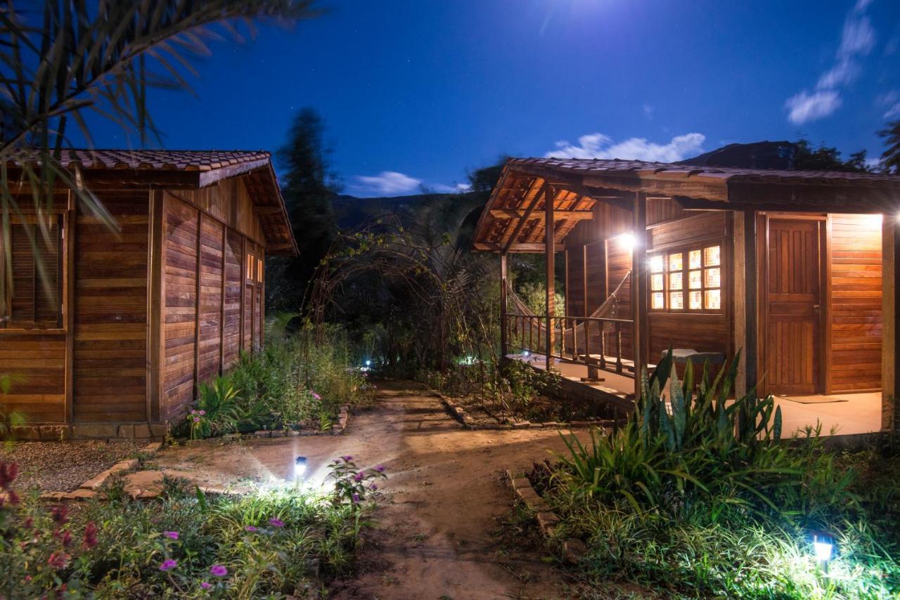 Casinha De Madeira No Vale Do Capao Villa Buitenkant foto
